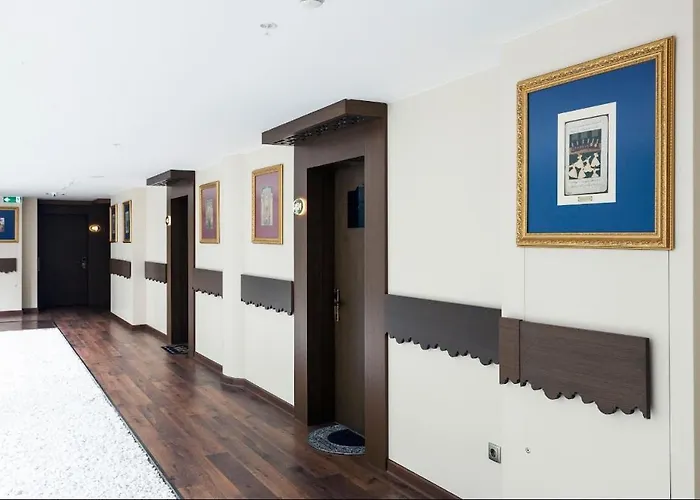 Falcon Apartment Istanbul